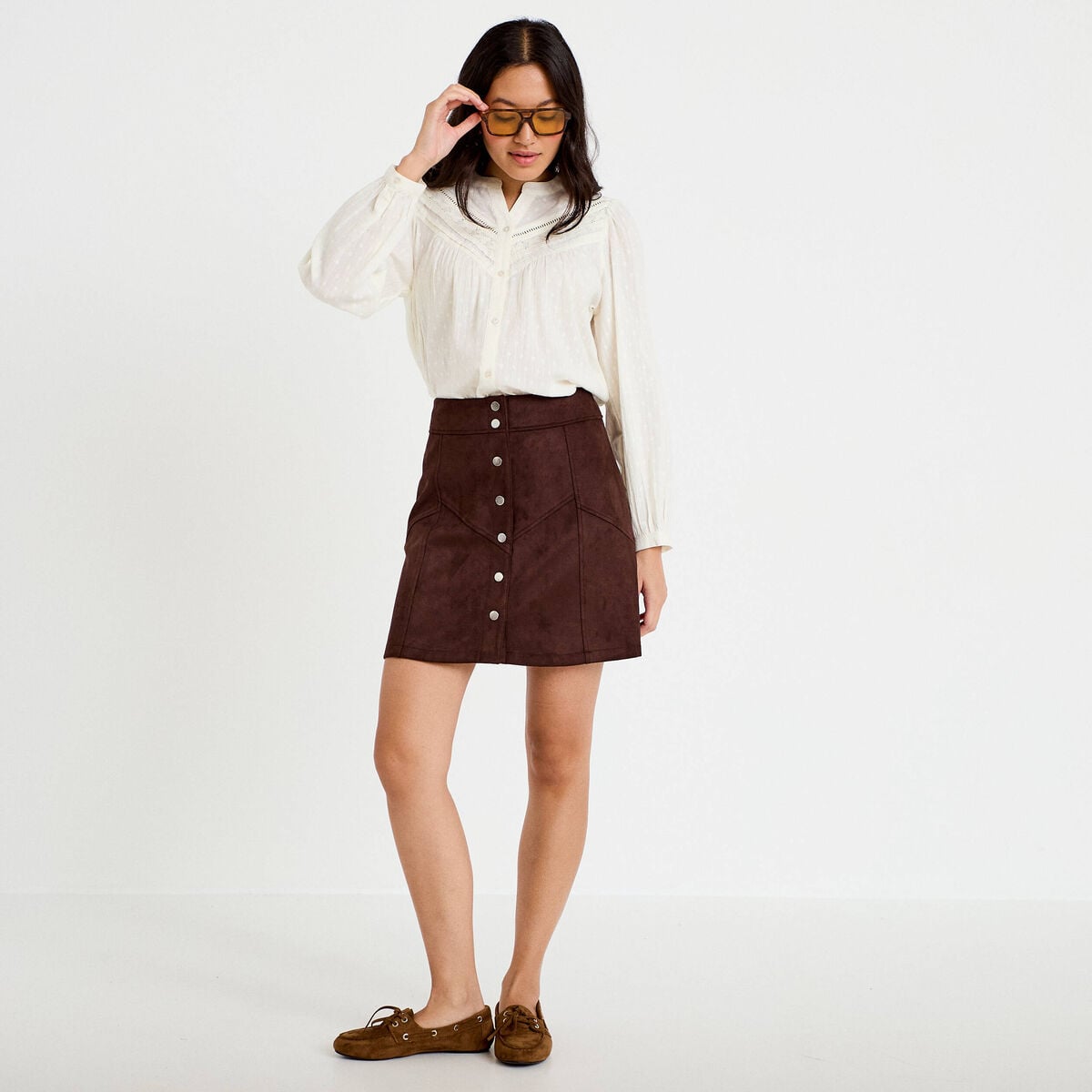 Jupe trap&egrave;ze courte aspect daim marron fonc&eacute; femme