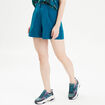 Short ajusté avec pinces bleu canard femme