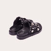 Sandales plates cloutées noir femme