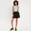 Short regular contenant du lin noir femme