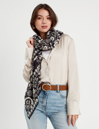 Foulard carré noir femme