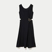 Robe &eacute;vas&eacute;e 3/4 sans manches col rond noir femme
