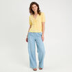 Blouse nouée brodée jaune clair femme