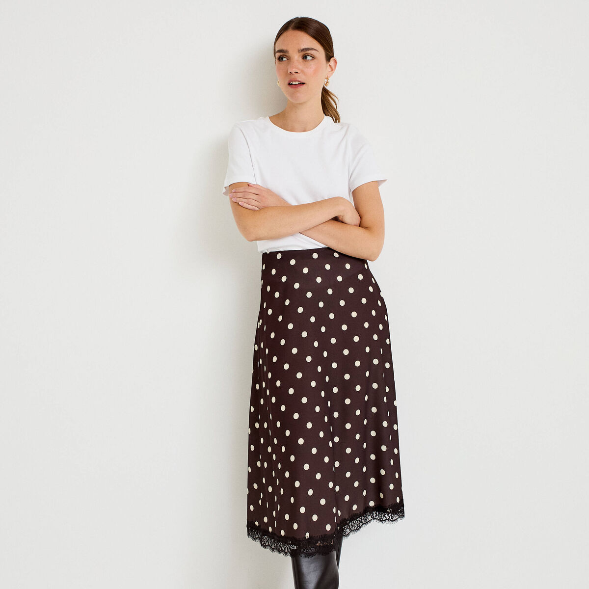 Jupe &eacute;vas&eacute;e 3/4 en dentelle marron femme