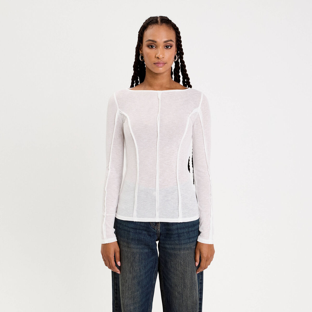 T-shirt cintr&eacute; col rond manches longues blanc femme