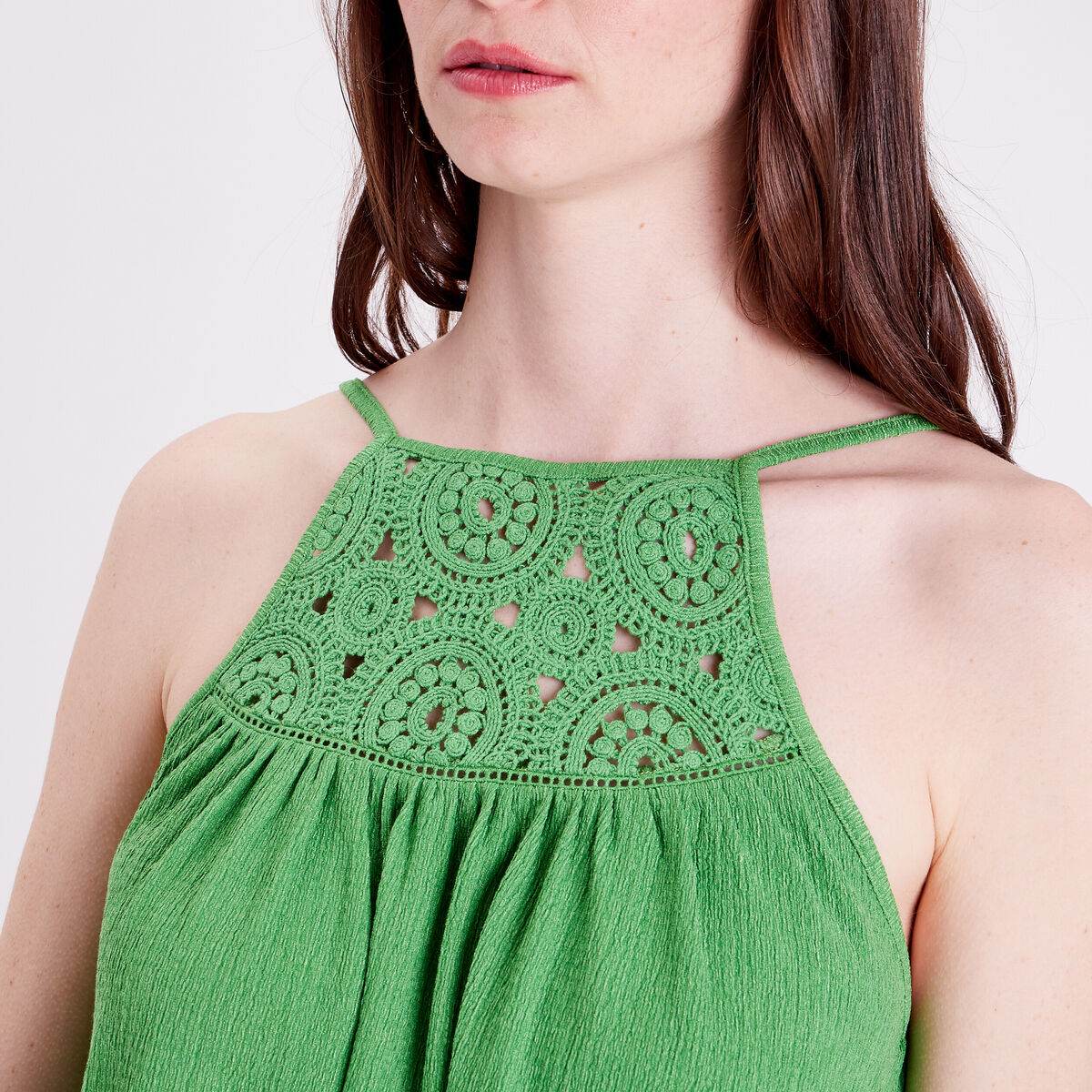 Débardeur col macramé vert femme
