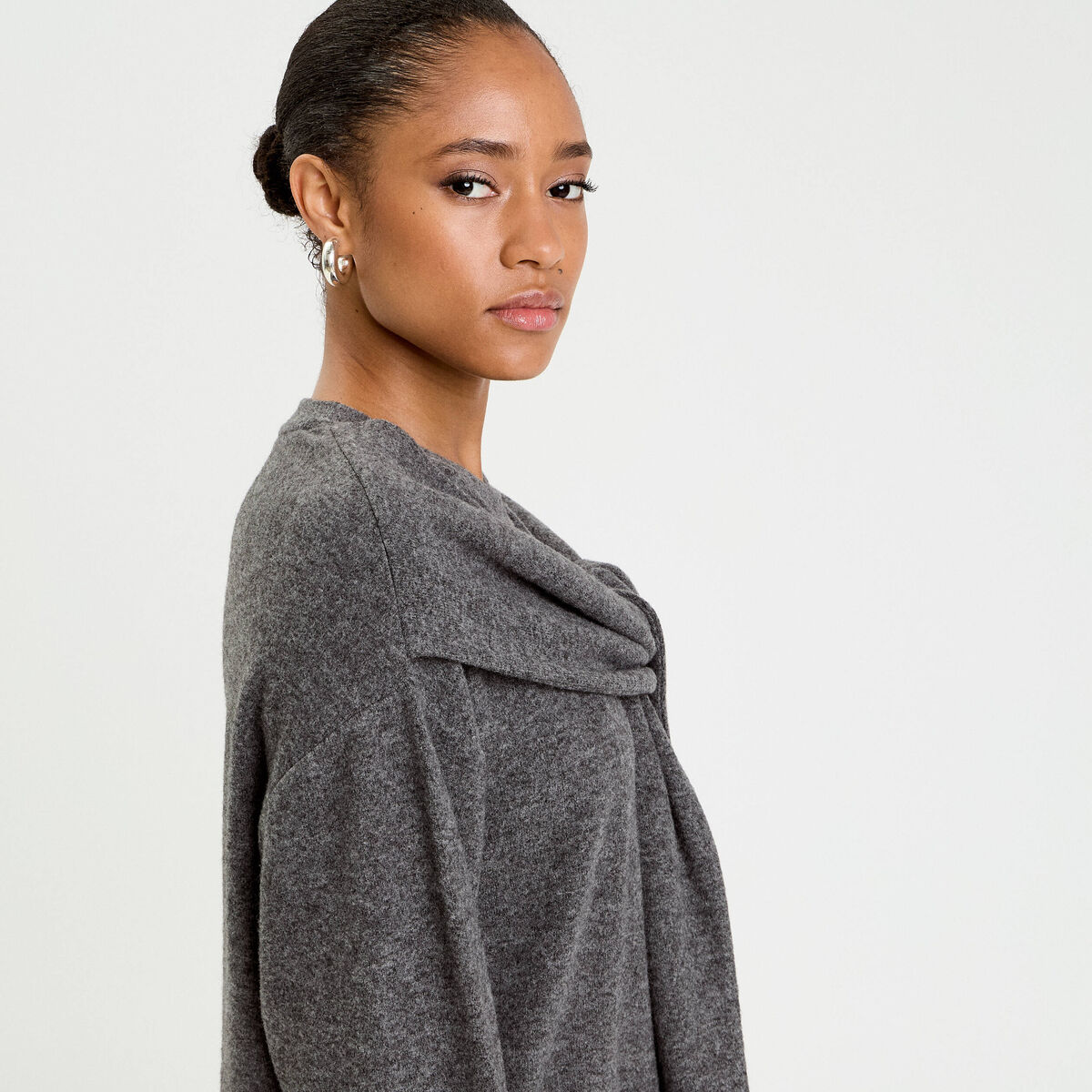 Pull effet 2-en-1 gris fonc&eacute; femme