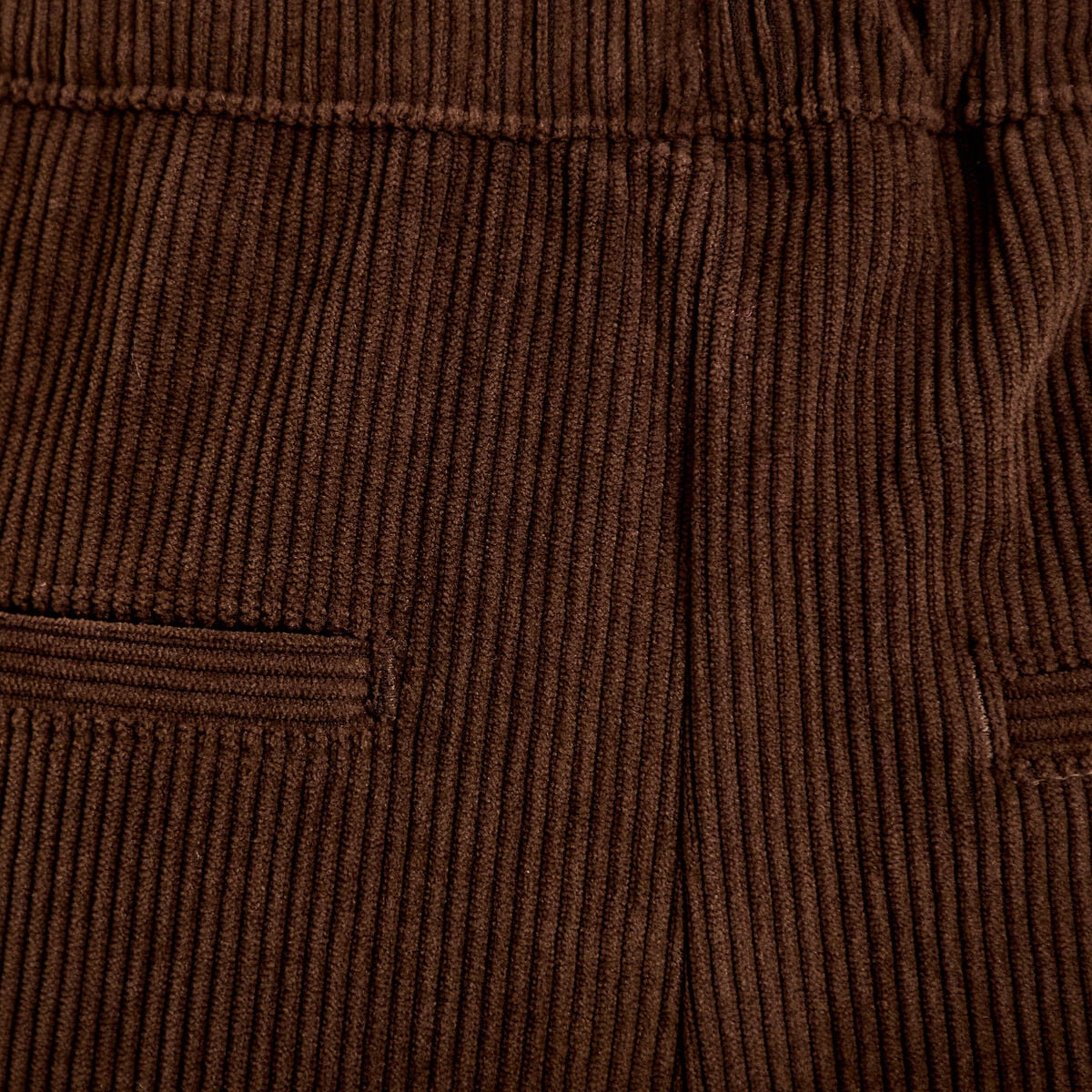 Pantalon bootcut taille standard velours marron fonc&eacute; femme