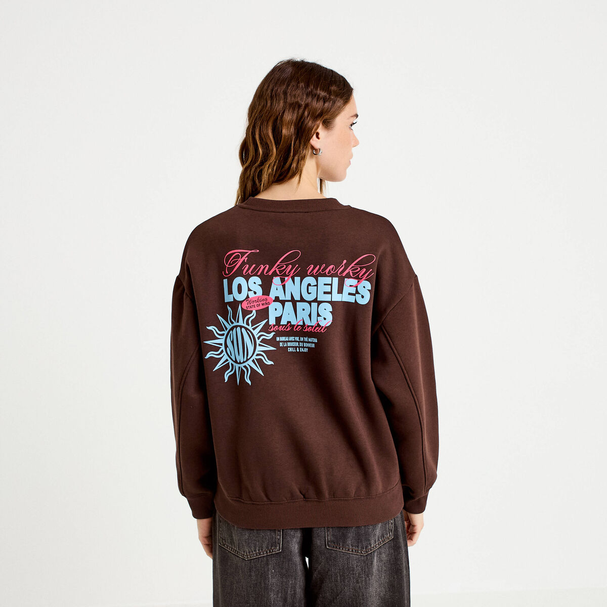 Sweat col rond manches longues marron fonc&eacute; femme