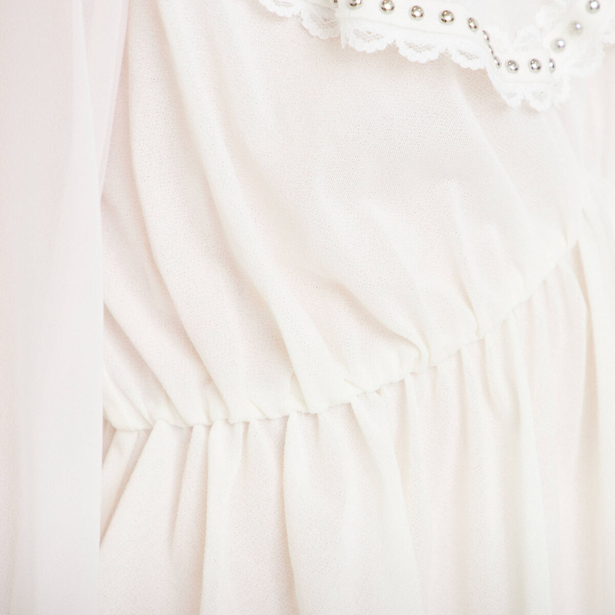 Blouse col claudine bas resserr&eacute; ecru femme
