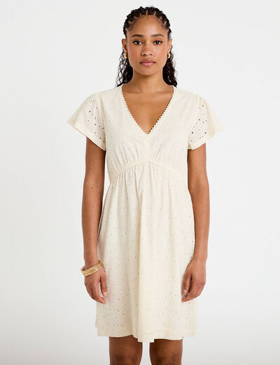 Robe courte &eacute;vas&eacute;e d&eacute;collet&eacute; brod&eacute;e ecru femme