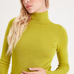 Pull côtelé col roulé vert olive femme
