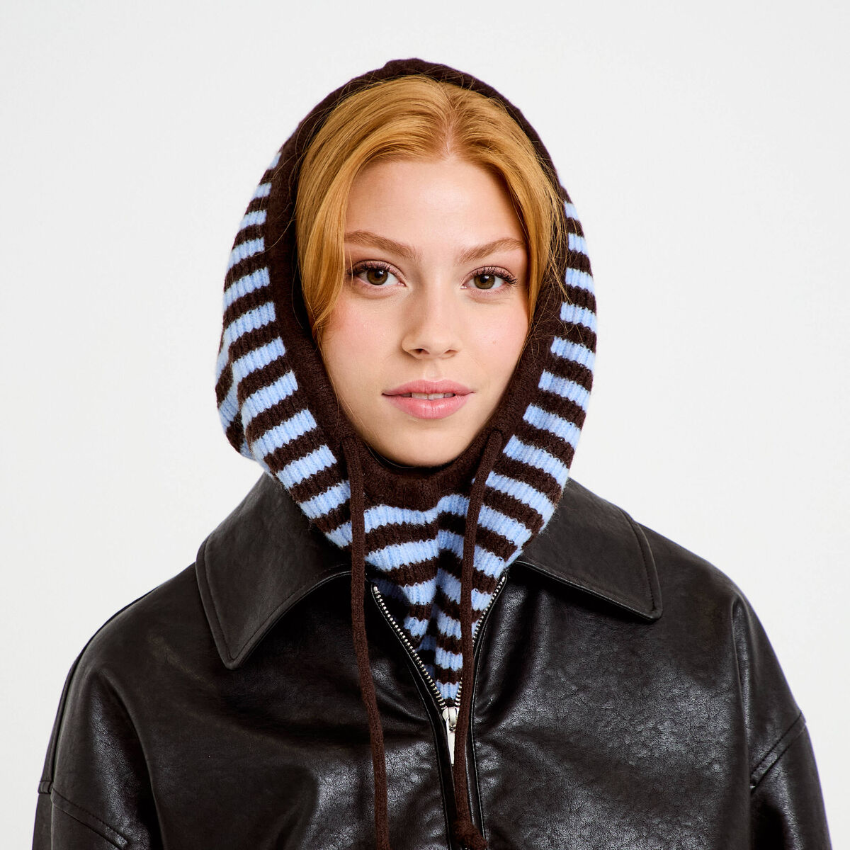 Cagoule bleu clair femme