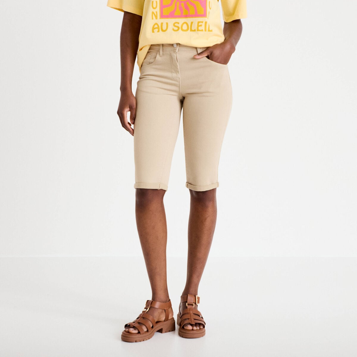 Pantacourt taupe femme