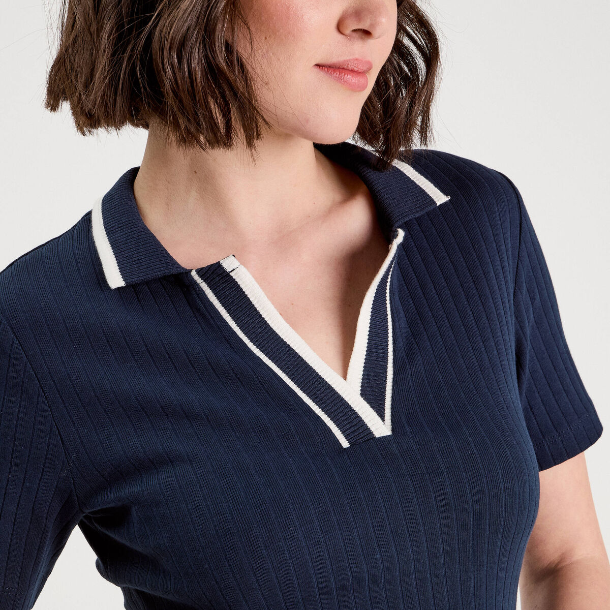 Polo côtelé manches courtes bleu marine femme