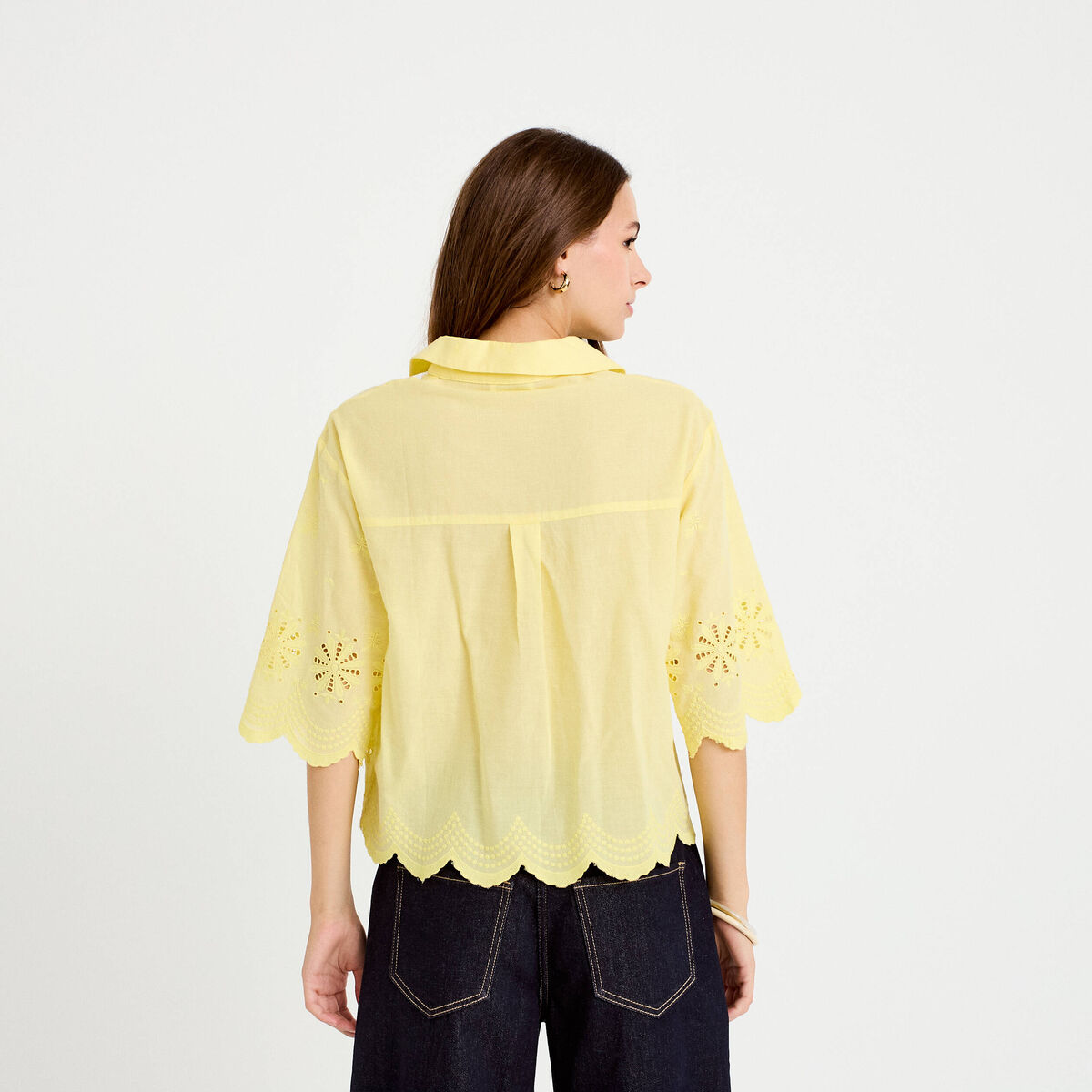 Chemise droite col classique manches 3/4 jaune pastel femme