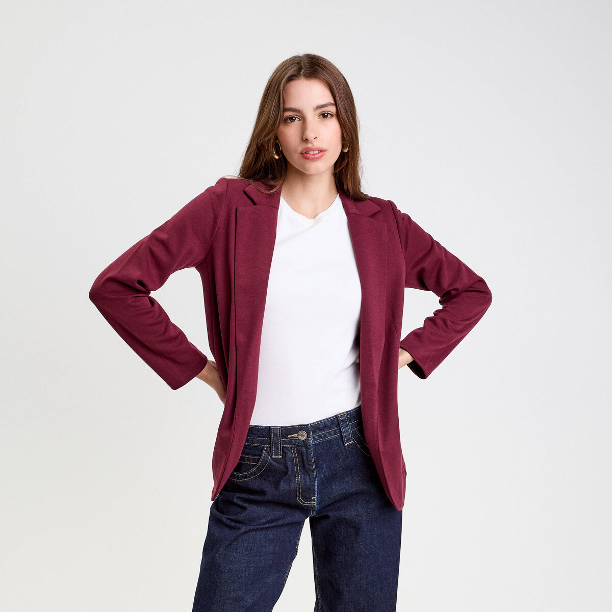 Veste blazer cintr&eacute;e bordeaux femme