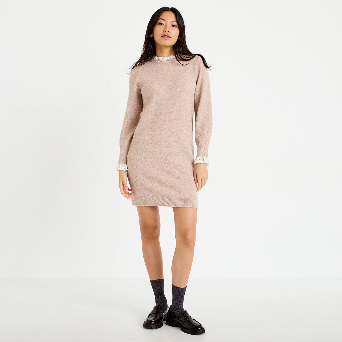 Robe pull ajust&eacute;e col rond dentelle taupe femme