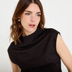 T-shirt ajust&eacute; sans manches noir femme