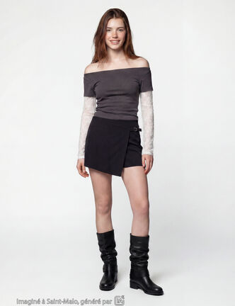 Jupe-short taille haute avec ceinture noir