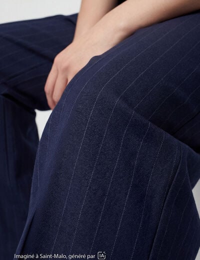 Pantalon bootcut taille standard bleu marine