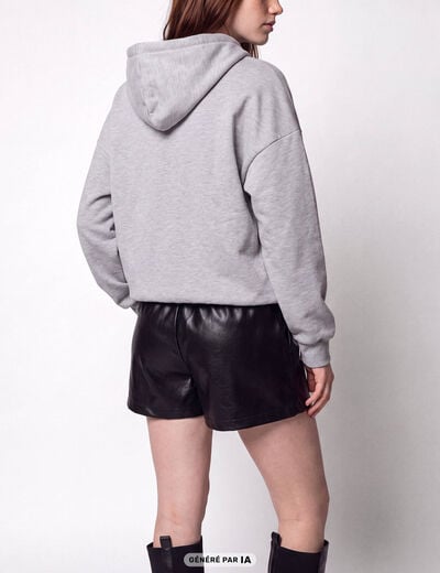 Short taille haute en similicuir noir