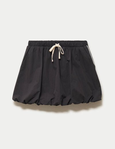 Jupe courte ample effet boule noir