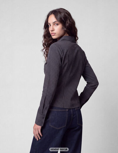 Chemise cintr&eacute;e manches longues noir