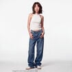 Crop top ajust&eacute; sans manches brillant ecru