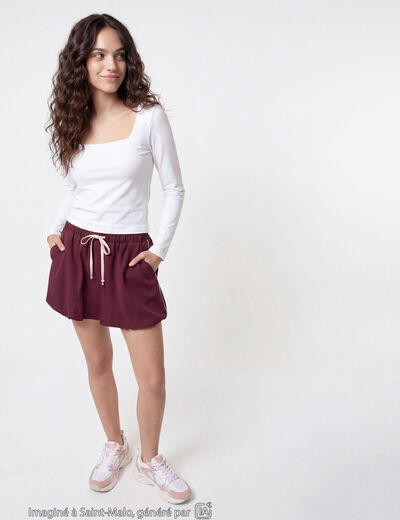 T-shirt ajust&eacute; d&eacute;collet&eacute; manches longues blanc
