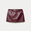 Jupe-short en similicuir bordeaux