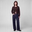 Gilet ajust&eacute; cropped manches longues marron fonc&eacute;