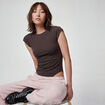 Body ajust&eacute; col rond manches courtes gris