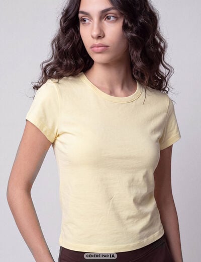 T-shirt ajust&eacute; col rond manches courtes jaune clair