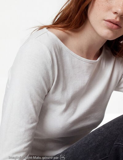 T-shirt cintr&eacute; col rond manches longues blanc