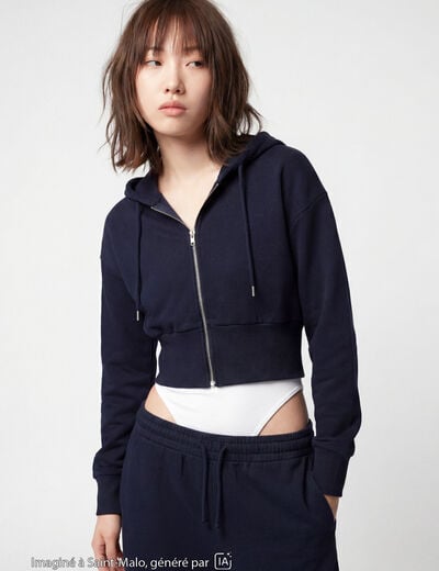 Sweat ajust&eacute; cropped &agrave; capuche bleu marine