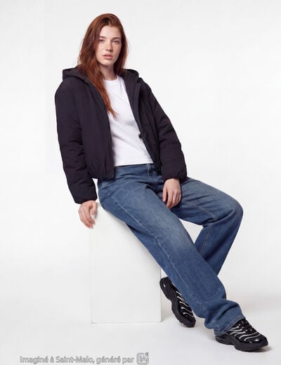 Blouson cropped &agrave; capuche bas resserr&eacute; noir