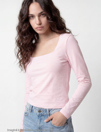 T-shirt ajust&eacute; d&eacute;collet&eacute; manches longues rose clair