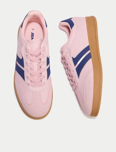 Baskets aspect daim rose ado