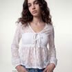 Chemise cintr&eacute;e dentelle col en V ecru