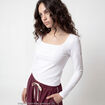 T-shirt ajust&eacute; d&eacute;collet&eacute; manches longues blanc