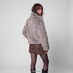 Manteau droit court fausse fourrure bleu gris