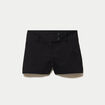Short slim cigarette noir