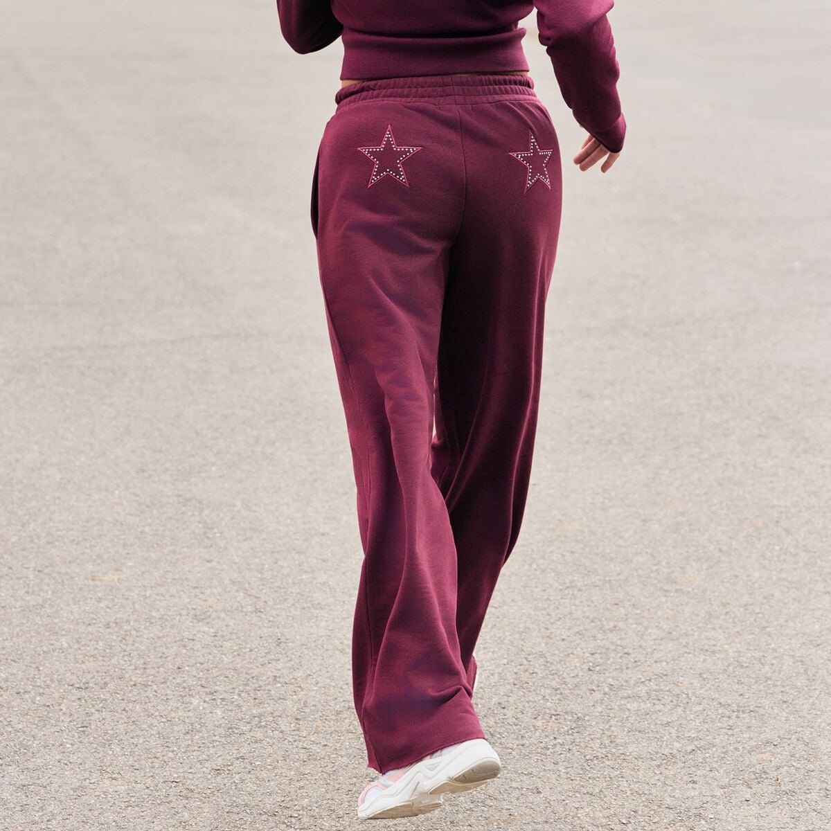 Jogging large en maille bordeaux