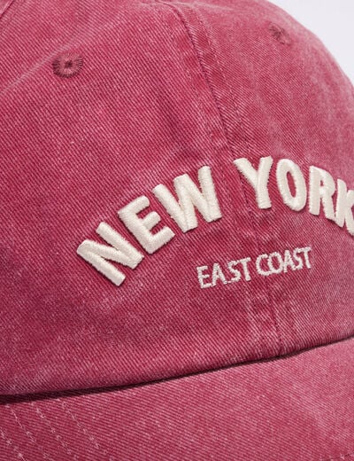 Casquette rouge