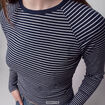 T-shirt manches longues bleu fonc&eacute;