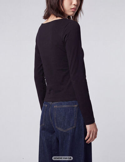 T-shirt ajust&eacute; d&eacute;collet&eacute; manches longues noir