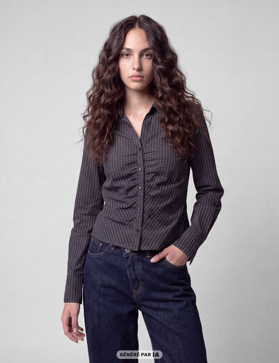 Chemise cintr&eacute;e manches longues noir