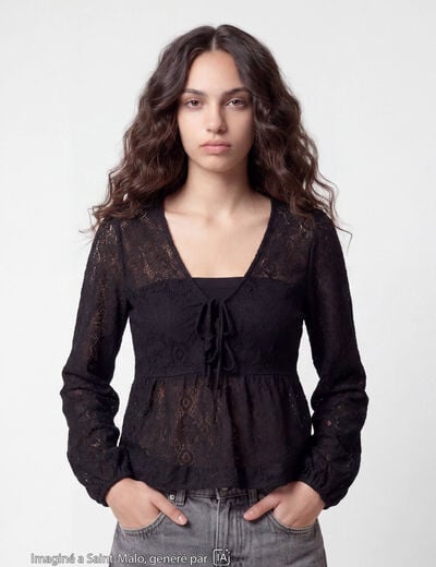 Chemise cintr&eacute;e dentelle col rond noir ado