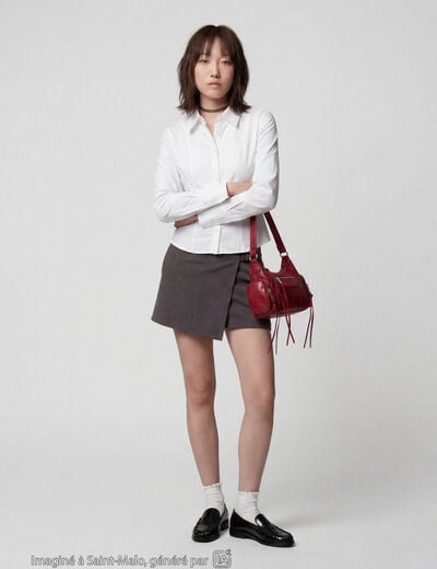 Jupe-short taille haute avec ceinture gris fonc&eacute;